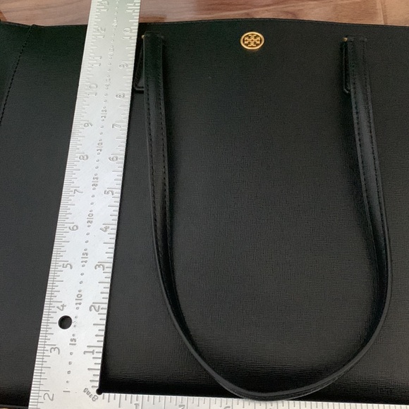 Tory Burch Robinson Leather Tote - Picture 11 of 11